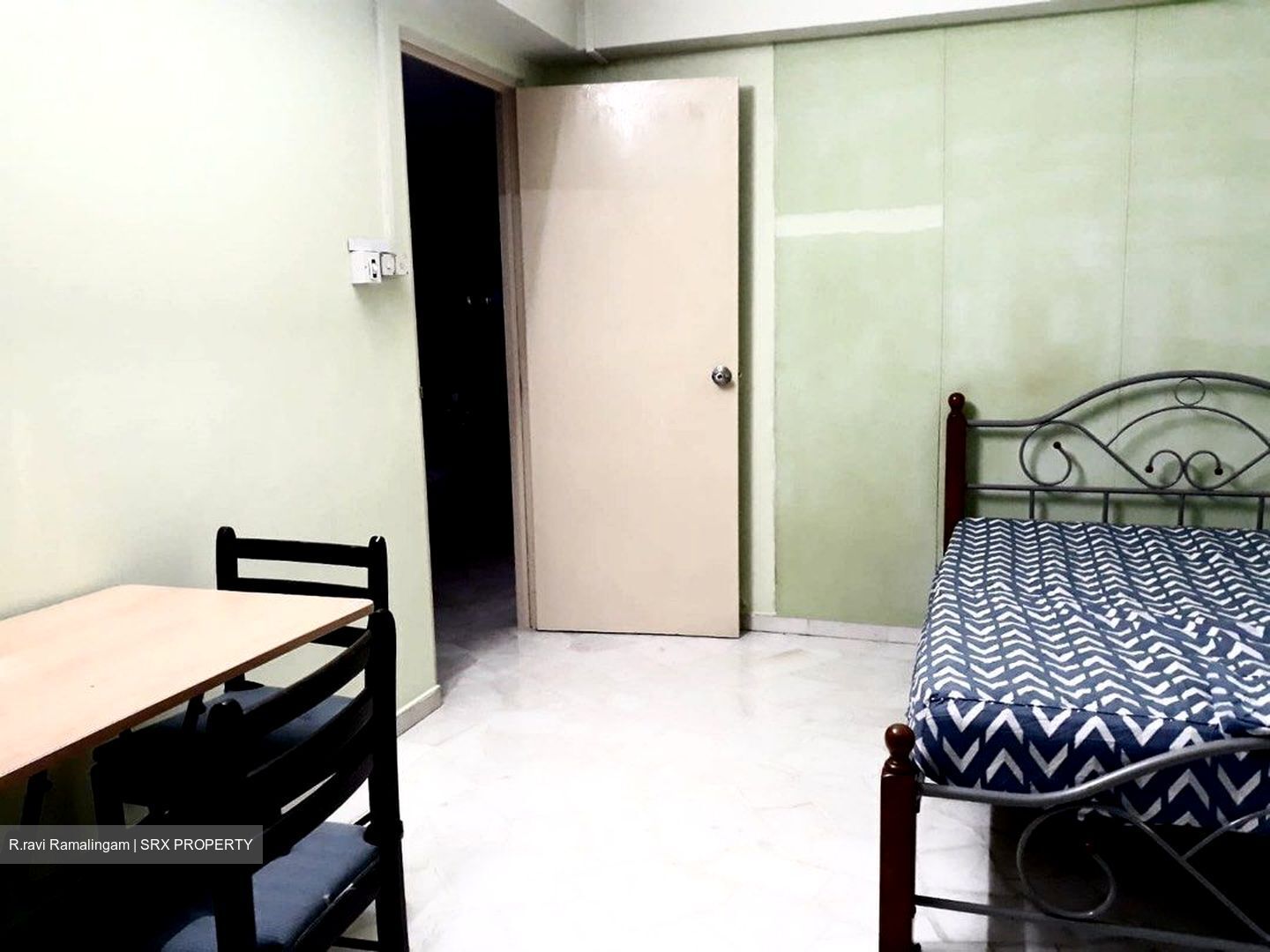 Tampines Street 24 (Tampines),  #563240581